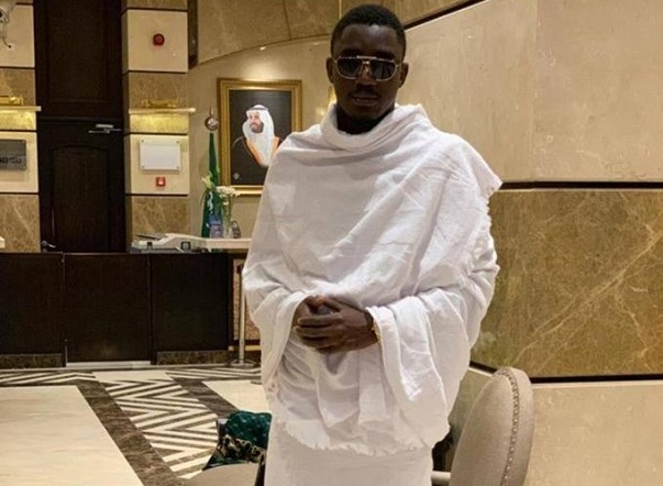 Les images de Wally Seck à la Mecque pour son OUMRA Les images de Wally Seck à la Mecque pour son OUMRA