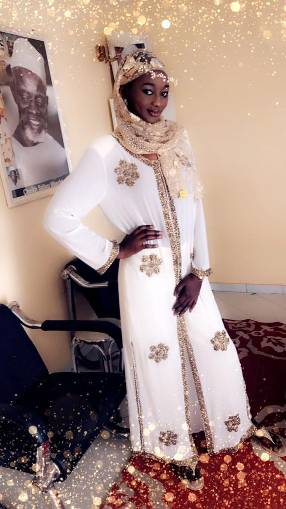 Admirez le nouveau look du top modél Bijou la Gazelle Noire durant le ramadan. Admirez le nouveau look du top modél Bijou la Gazelle Noire durant le ramadan.