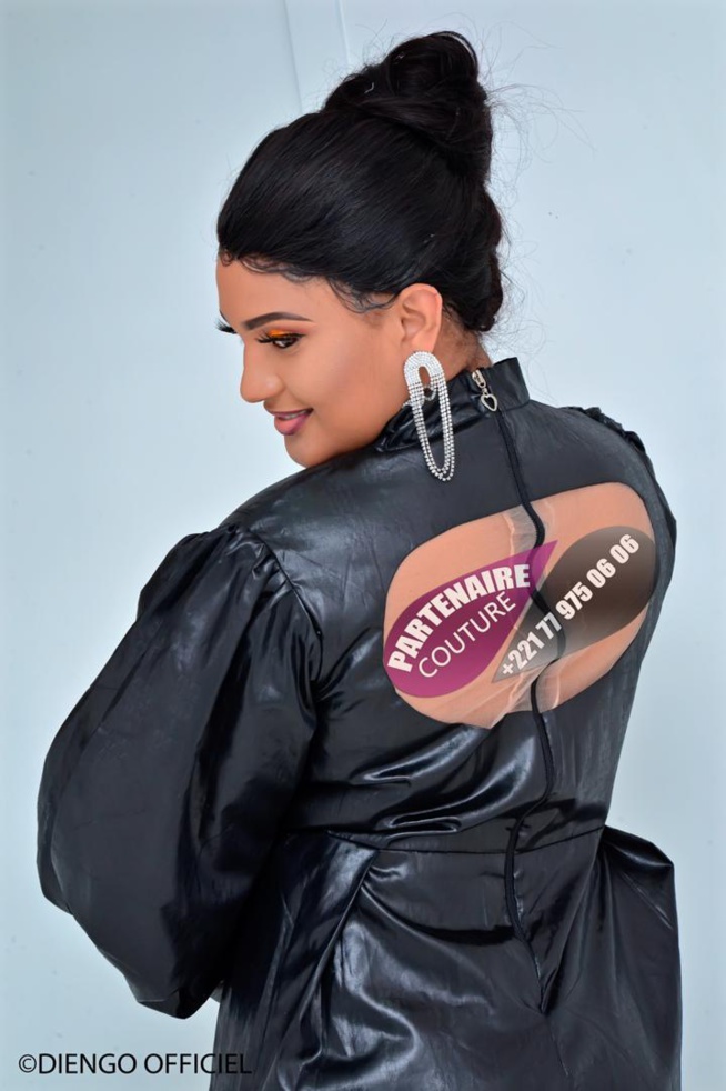 MODE KORITÉ: Eva de Pod & Marichou et sa soeur reapparaissent sur la seconde collections de Bamba Partenaire Couture. MODE KORITÉ: Eva de Pod & Marichou et sa soeur reapparaissent sur la seconde collections de Bamba Partenaire Couture.