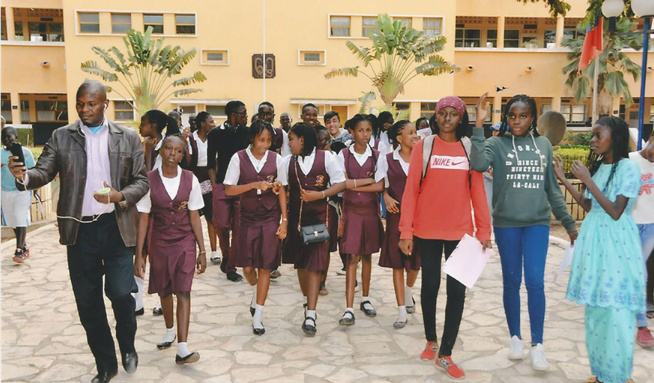 Décès par noyade de la fille d'un journaliste : Deux employés du Cours Sainte Marie de Hann attraits à la barre Décès par noyade de la fille d'un journaliste : Deux employés du Cours Sainte Marie de Hann attraits à la barre