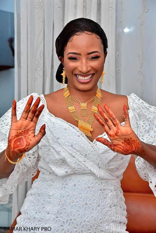 VIDÉO: Sagnsé, classe et VIP : Mariage royal de Papy Amar et Mamy Diakhaté … VIDÉO: Sagnsé, classe et VIP : Mariage royal de Papy Amar et Mamy Diakhaté …