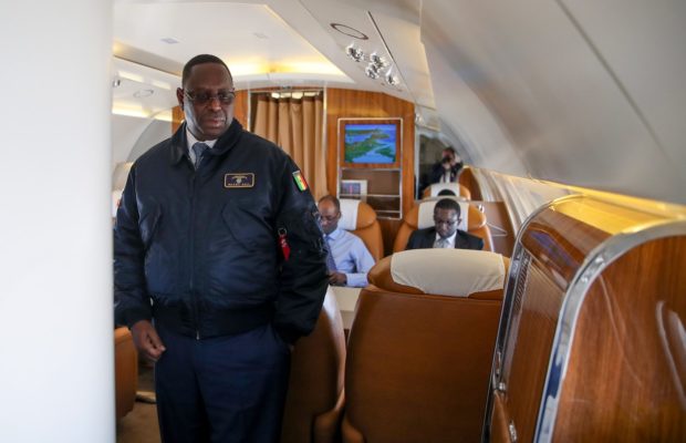 Macky SALL à bord de la Pointe Sarene