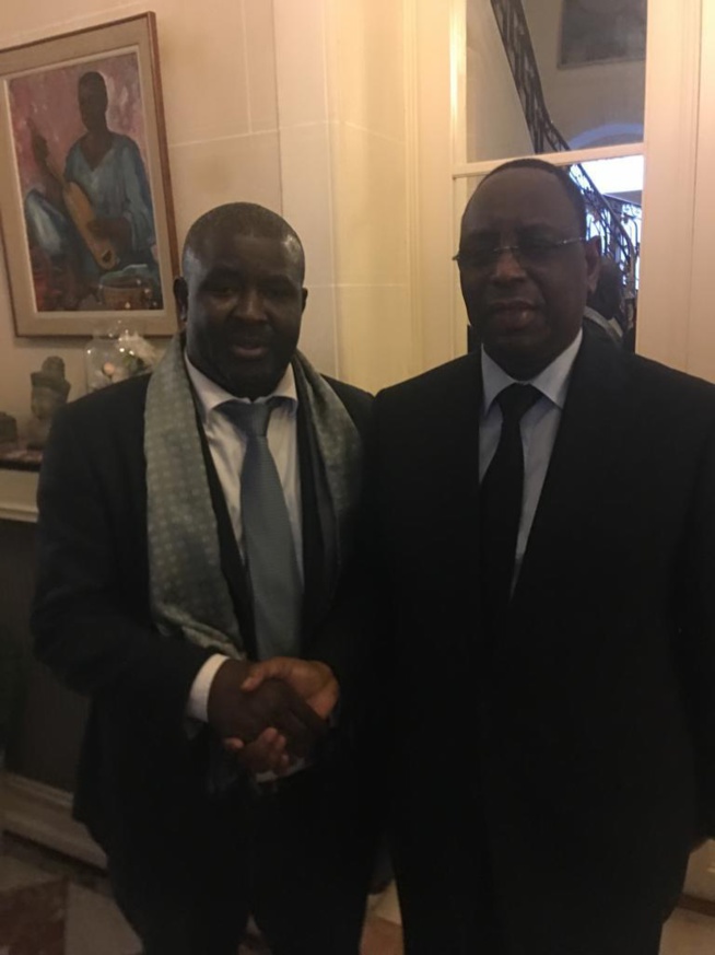 PARIS : Macky Sall a reçu Lahat Ndiaye en audience PARIS : Macky Sall a reçu Lahat Ndiaye en audience
