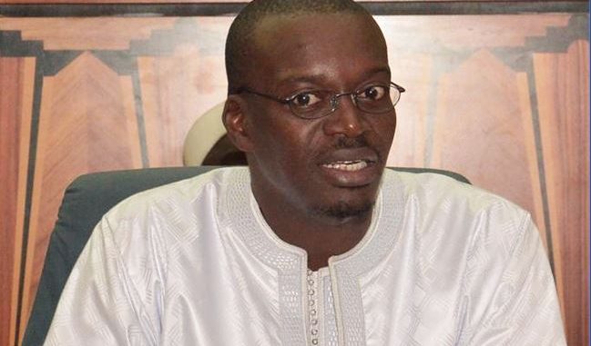 Incroyable – Le DG de SN HLM fait dans du « matey » envers les populations Incroyable – Le DG de SN HLM fait dans du « matey » envers les populations