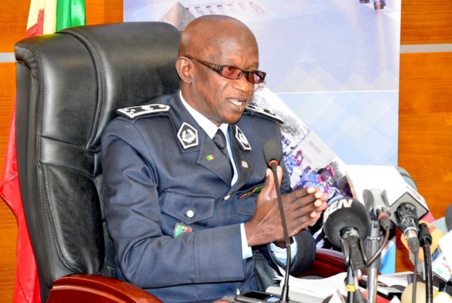 Le bilan de la police du mois d’avril: 3698 interpellations dont 280 pour drogue, 455 accidents… Le bilan de la police du mois d’avril: 3698 interpellations dont 280 pour drogue, 455 accidents…