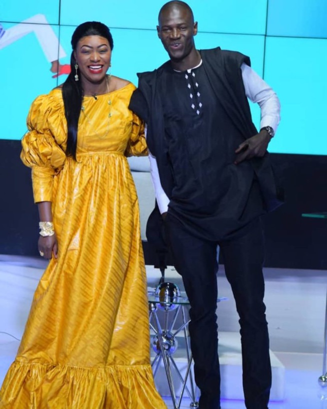 La perfection de Khady Ndiaye Bijou sur le Plateau de QG La perfection de Khady Ndiaye Bijou sur le Plateau de QG