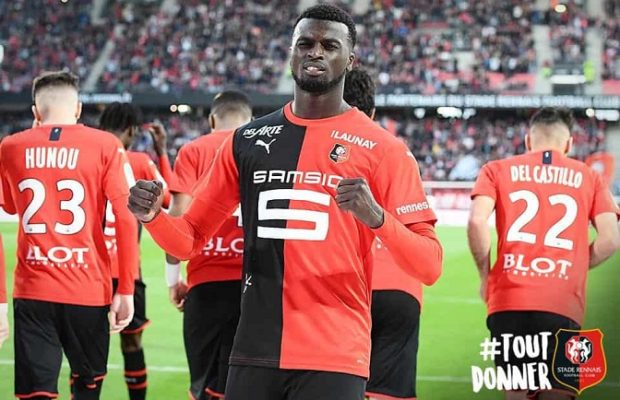 Résumé: Rennes bat Lille grâce à un doublé de Niang et un but de Sarr (3-1)