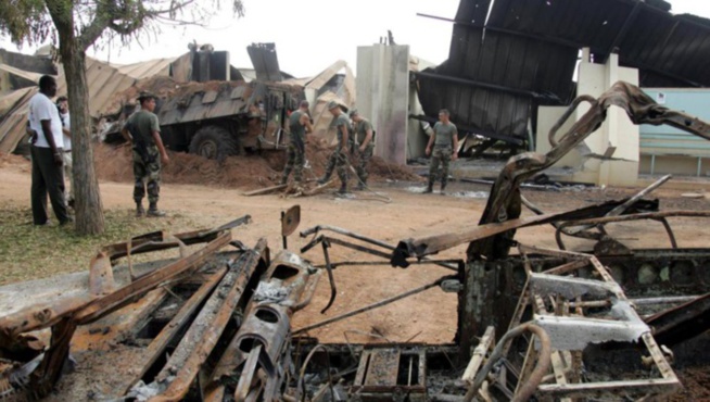Bombardement de Bouaké en 2004: pas de poursuites en France contre 3 ministres