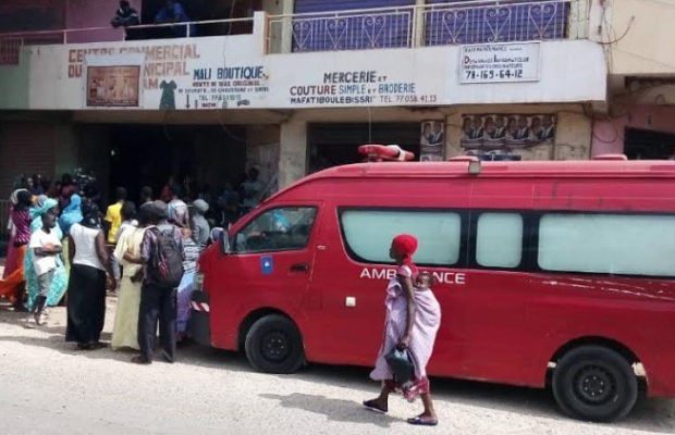 Koussanar : Une dame de 50 ans tue son jeune frère, handicapé, d’un coup de bâton Koussanar : Une dame de 50 ans tue son jeune frère, handicapé, d’un coup de bâton