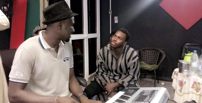 Séance de studio avec *Pama Dieng* du lourd s’annonce Séance de studio avec *Pama Dieng* du lourd s’annonce