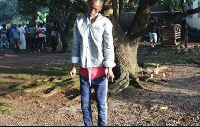 Urgent - Rufisque: Un enseignant se suicide par pendaison ( Ames sensibles s'abstenir) Urgent - Rufisque: Un enseignant se suicide par pendaison ( Ames sensibles s'abstenir)