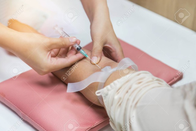 Pakistan: un pédiatre soupçonné d’avoir inoculé le Sida à près de 700 patients Pakistan: un pédiatre soupçonné d’avoir inoculé le Sida à près de 700 patients