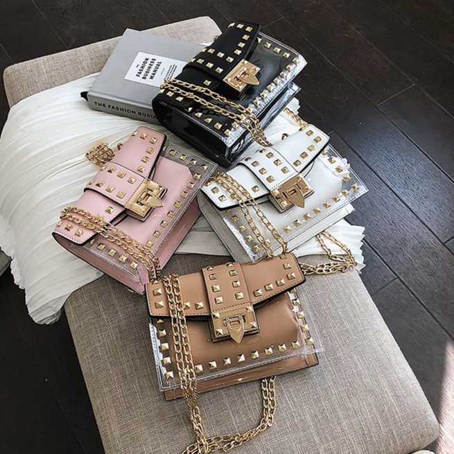 E-COMMERCE: FAITES VOS ACHATS SUR PLACE SANS SE DÉPLACER AVEC UROULAYNI.COM: ROBES, SACS, CHAUSSURES, BEAUTY E-COMMERCE: FAITES VOS ACHATS SUR PLACE SANS SE DÉPLACER AVEC UROULAYNI.COM: ROBES, SACS, CHAUSSURES, BEAUTY