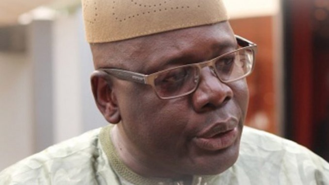 Parti après la prière au Palais Présidentiel: Me Djibril War subit une série d’humiliation à l’entrée… Parti après la prière au Palais Présidentiel: Me Djibril War subit une série d’humiliation à l’entrée…