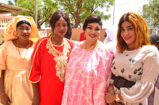 Ambiance au baptéme de Ngoma et Houphet Thiam Expresso. Ambiance au baptéme de Ngoma et Houphet Thiam Expresso.