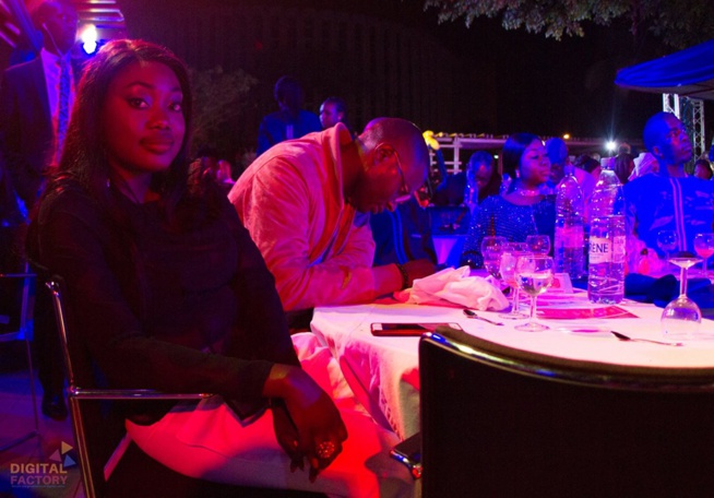 Novotél Pape Diouf se donne en spectacle live en guise de "ndewleunn" Novotél Pape Diouf se donne en spectacle live en guise de "ndewleunn"