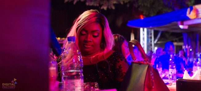 Novotél Pape Diouf se donne en spectacle live en guise de "ndewleunn" Novotél Pape Diouf se donne en spectacle live en guise de "ndewleunn"