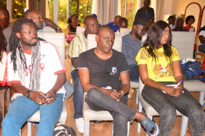 Mame Goor Diazaka tire sur la SODAVE: Ses des suceurs de sang. Mame Goor Diazaka tire sur la SODAVE: Ses des suceurs de sang.