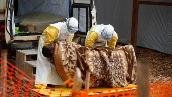 Ebola: de nouveaux cas confirmés en Ouganda, réunion d'urgence à l'OMS Ebola: de nouveaux cas confirmés en Ouganda, réunion d'urgence à l'OMS