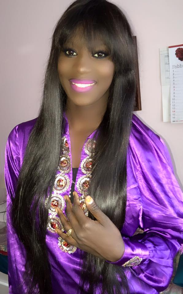 Codou la fille de Fallou Dieng toute rayonnante en tenue traditionnelle