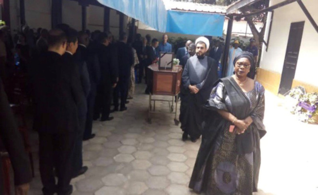 Hôpital Principal : Le dernier hommage du corps diplomatique au défunt ambassadeur de la Russie Hôpital Principal : Le dernier hommage du corps diplomatique au défunt ambassadeur de la Russie