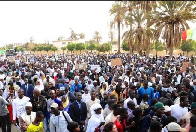 Place de la Nation ex-Obélisque: «La manifestation de Aar Li Nu Book aura bel et bien lieu »