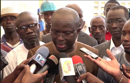 Modou DIAGNE Fada défend Aliou Sall : « Il Est Innocent, Il Ne Doit Ni Démissionner Ni Être Limogé » Modou DIAGNE Fada défend Aliou Sall : « Il Est Innocent, Il Ne Doit Ni Démissionner Ni Être Limogé »