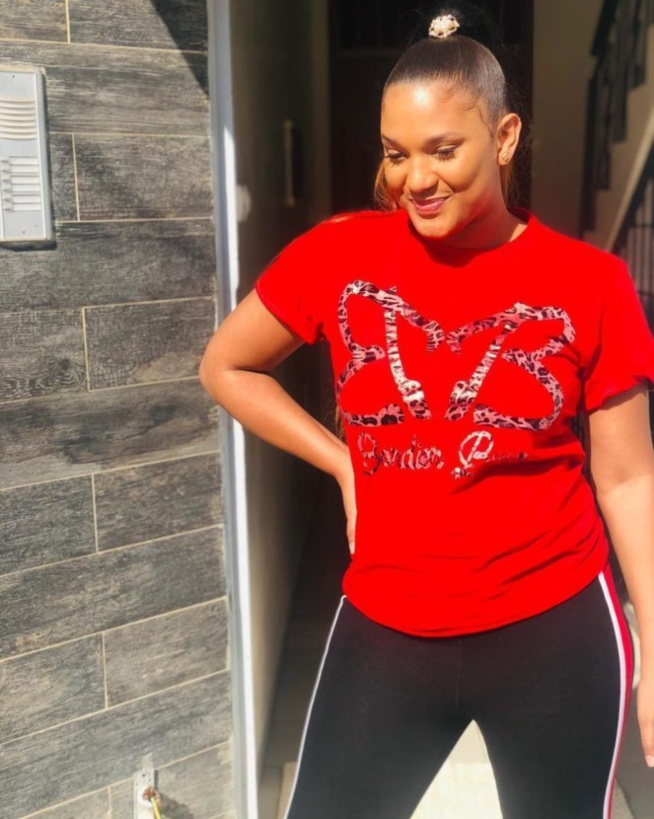 Eva , épouse PI serait-elle enceinte ? Eva , épouse PI serait-elle enceinte ?