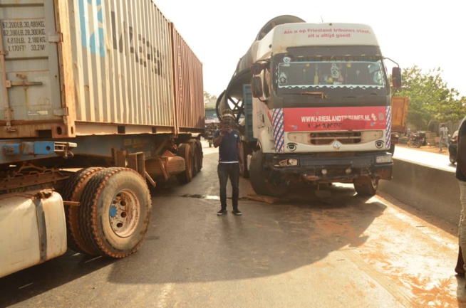 URGENT: Grave accident sur la route nationale de Diameguene URGENT: Grave accident sur la route nationale de Diameguene