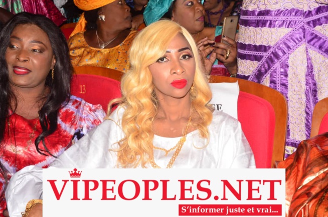 SANGNE SÉ NUIT DU BAZIN: Entrées des grandes dames en mode "THIOUB" au grand theatre. SANGNE SÉ NUIT DU BAZIN: Entrées des grandes dames en mode "THIOUB" au grand theatre.