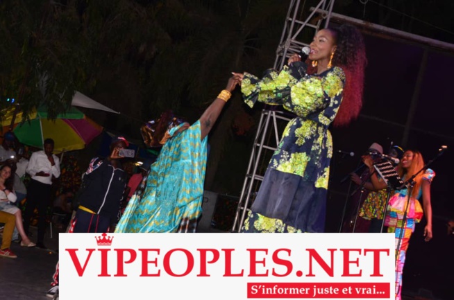 INSTITUT FRANÇAIS: La Diva Coumba Gawlo séduit son public INSTITUT FRANÇAIS: La Diva Coumba Gawlo séduit son public