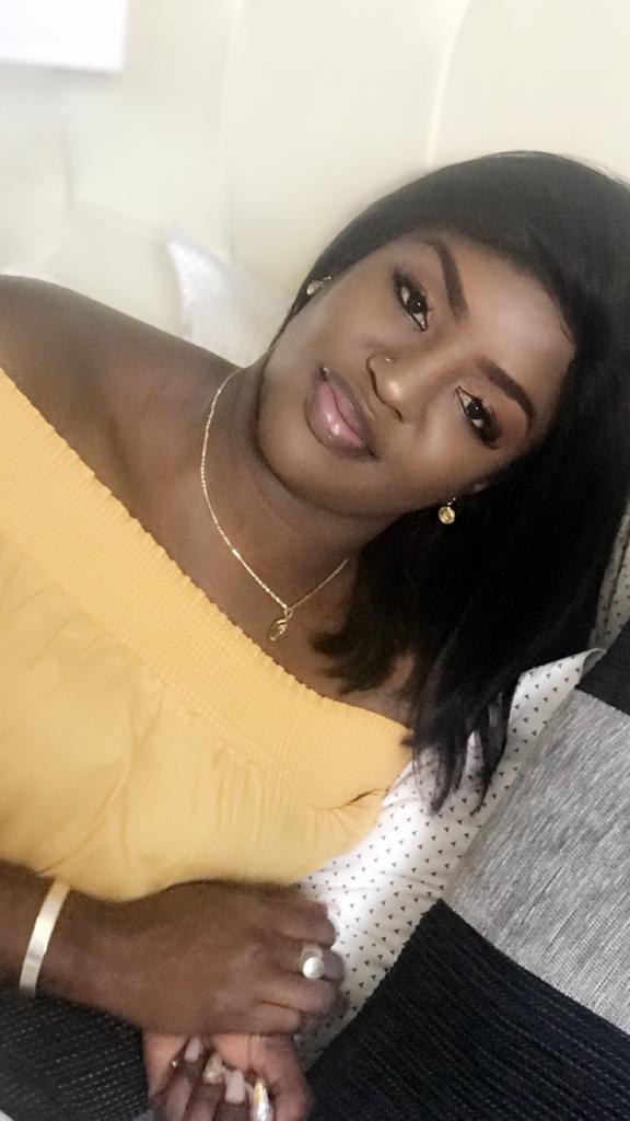 Découvrez l'élégance de la"NIAREL" de Sanekh Kiné Guéye de wiri wiri;