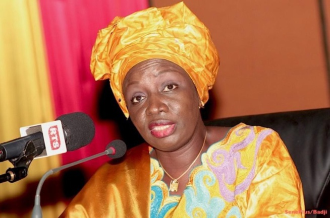 Aminata Touré: "La recommandation de l’Ue sur l'abandon du parrainage sort du champ de l’observation d'élections"