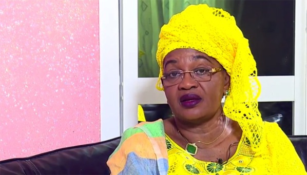 Aida Mbodji sur la sortie de Sonko: «Il a utilisé un mot très déplacé, ‘’aboyer’’ alors que seul le chien aboie » Aida Mbodji sur la sortie de Sonko: «Il a utilisé un mot très déplacé, ‘’aboyer’’ alors que seul le chien aboie »