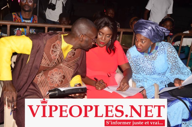 Katy Ly remporte la couronne Miss Labado 2019 devant les 19 participantes au stade Marius Ndiaye avec Waly Seck