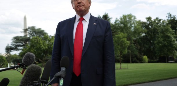 Donald Trump repousse de deux semaines les expulsions de sans-papiers Donald Trump repousse de deux semaines les expulsions de sans-papiers