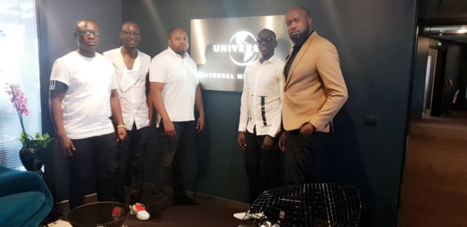 UNIVERSAL MUSIC AFRICA: Pape Diouf en séance de travail avec le staff à Paris.