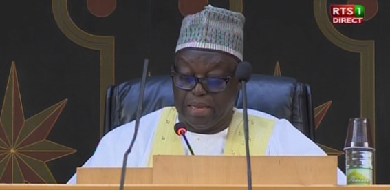 Assemblée nationale- Moustapha Niasse sermonne les députés: «On n’est pas dans un jardin d’enfants» Assemblée nationale- Moustapha Niasse sermonne les députés: «On n’est pas dans un jardin d’enfants»