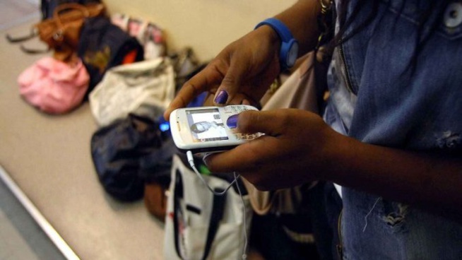 Bac général 2019 : saisie d’une trentaine de téléphones portables au centre du collège Sacré-Cœur
