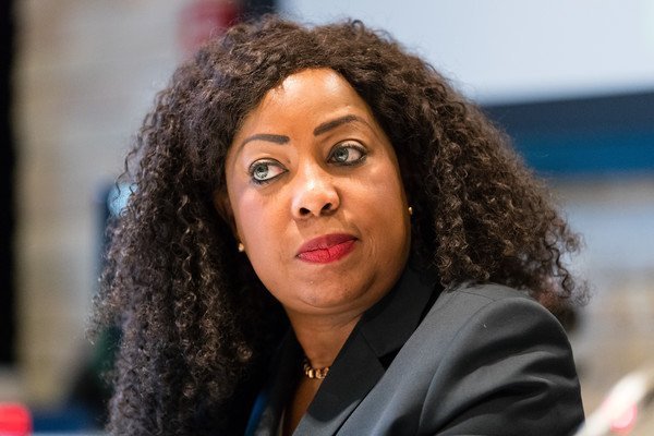 Paris: La Sg de la Fifa, Fatma Samoura, victime d’un cambriolage Paris: La Sg de la Fifa, Fatma Samoura, victime d’un cambriolage