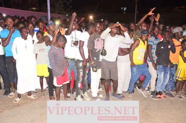 SHOW FACE TO FACE: Lac 2 et Boye Niang 2 se promméttent l'enfer le jour du combat, Titi vient pour mettre son sel . REGARDEZ SHOW FACE TO FACE: Lac 2 et Boye Niang 2 se promméttent l'enfer le jour du combat, Titi vient pour mettre son sel . REGARDEZ