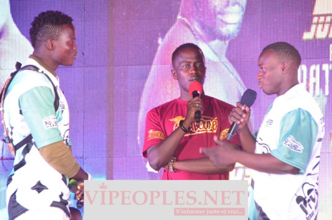 SHOW FACE TO FACE: Lac 2 et Boye Niang 2 se promméttent l'enfer le jour du combat, Titi vient pour mettre son sel . REGARDEZ SHOW FACE TO FACE: Lac 2 et Boye Niang 2 se promméttent l'enfer le jour du combat, Titi vient pour mettre son sel . REGARDEZ