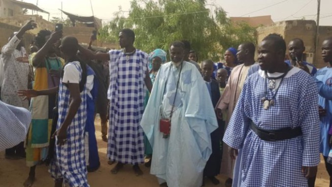 TOUBA – Visite de courtoisie / Cheikh Bass Abdou Khadre chez Serigne Cheikh Fall Mbaor