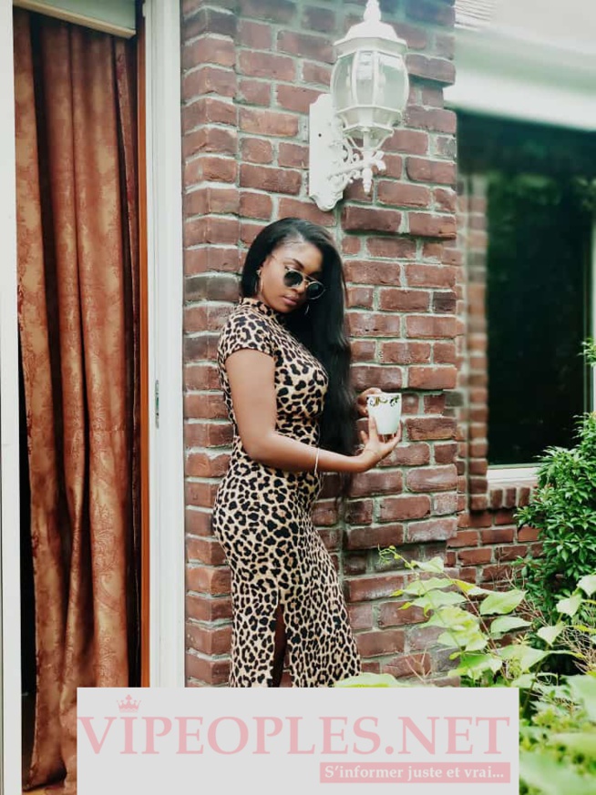 TOURNÉE NORD AMERICAINE: Les trois s°xy lady du groupe Safari, Maria, Khadija et Ndeffa prennent du bon temps. TOURNÉE NORD AMERICAINE: Les trois s°xy lady du groupe Safari, Maria, Khadija et Ndeffa prennent du bon temps.