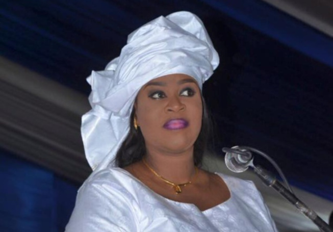 Néné F. Tall aux jeunes de Kolda: " La lutte contre le VIH/ Sida doit être une riposte en milieu scolaire, au marché, à la maison et partout" Néné F. Tall aux jeunes de Kolda: " La lutte contre le VIH/ Sida doit être une riposte en milieu scolaire, au marché, à la maison et partout"