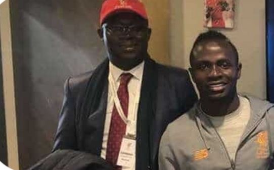 Augustin Senghor : « Ce que Sadio Mané nous a dit après la défaite face à l’Algérie » Augustin Senghor : « Ce que Sadio Mané nous a dit après la défaite face à l’Algérie »