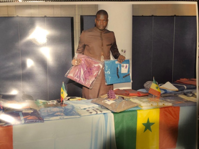 ADESMATS L’association des maîtres tailleurs du Senegal aux USA.Representé par son secrétaire général Khadim soung Ahmadou a Colombia university a la journée economic de Fongad-invest à New York ADESMATS L’association des maîtres tailleurs du Senegal aux USA.Representé par son secrétaire général Khadim soung Ahmadou a Colombia university a la journée economic de Fongad-invest à New York