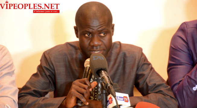 (Vidéo) "Samm Sunnu Reew" (pouvoir) ,justifie l’interdiction préfectoral...nous avons le droit de marché (Vidéo) "Samm Sunnu Reew" (pouvoir) ,justifie l’interdiction préfectoral...nous avons le droit de marché