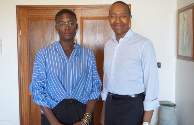 Une photo douteuse entre Abdoul Mbaye et Meyni Jones, journaliste de la BBC accusatrice de Aliou Sall sur l'affaire petrotim.