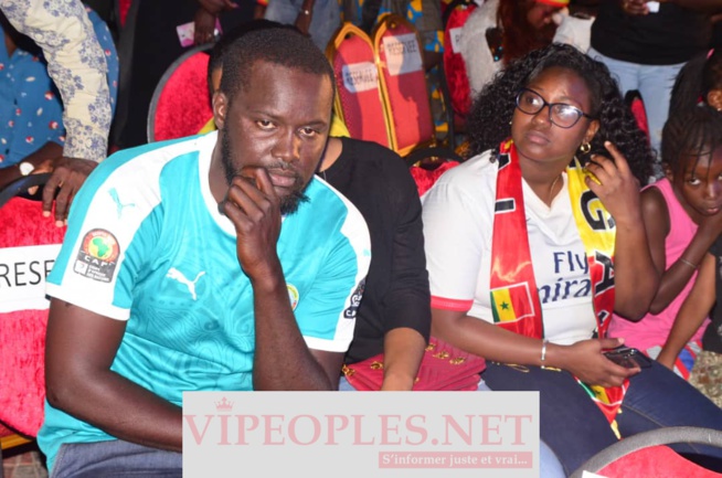 Concert Fan Zone avec Wally Seck, la place de la nation inondait de monde après la victoire du Sénégal face à l'Ouganda.